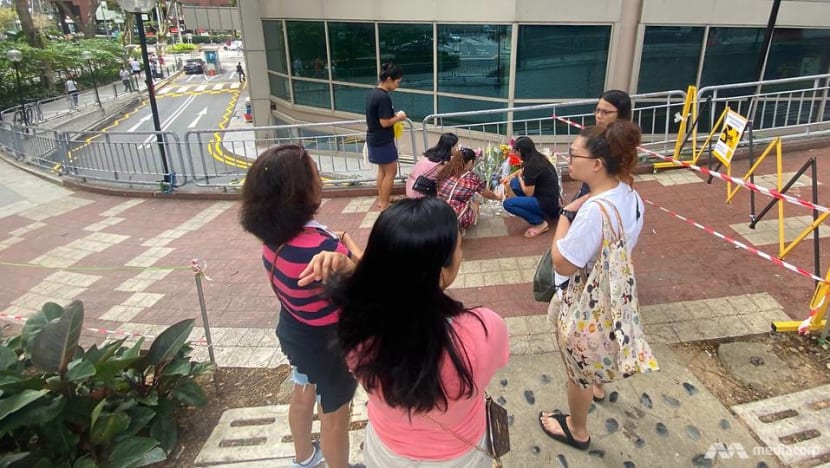 Lucky Plaza accident: Mount Elizabeth Hospital not equipped to handle severe trauma patients Lucky Plaza accident: Mount Elizabeth Hospital not equipped to handle severe trauma patients