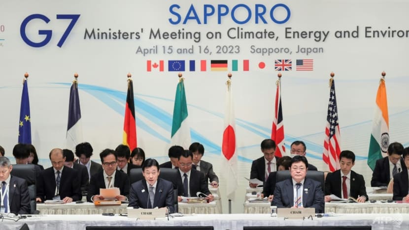G7 faces pressure on fossil fuels at Japan climate talks G7 faces pressure on fossil fuels at Japan climate talks