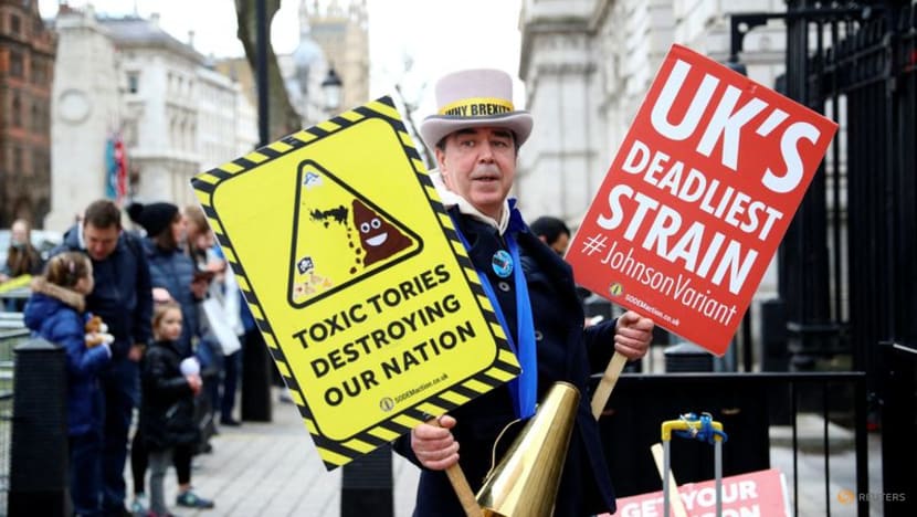 UK says COVID-19 surge 'extremely difficult' as Omicron grips Europe UK says COVID-19 surge 'extremely difficult' as Omicron grips Europe