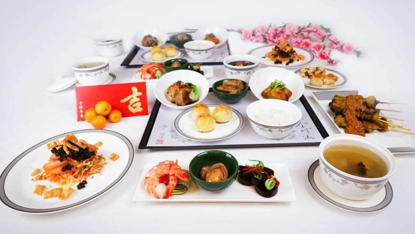 SIA's home delivery service now has Chinese New Year menus from S$288 to S$888 SIA's home delivery service now has Chinese New Year menus from S$288 to S$888