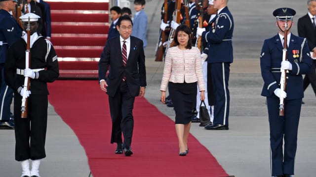 日本首相岸田文雄抵达美国 展开首次国事访问