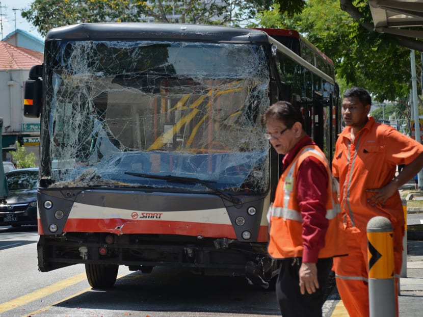 3-bus collision on Changi Road leaves 28 hurt