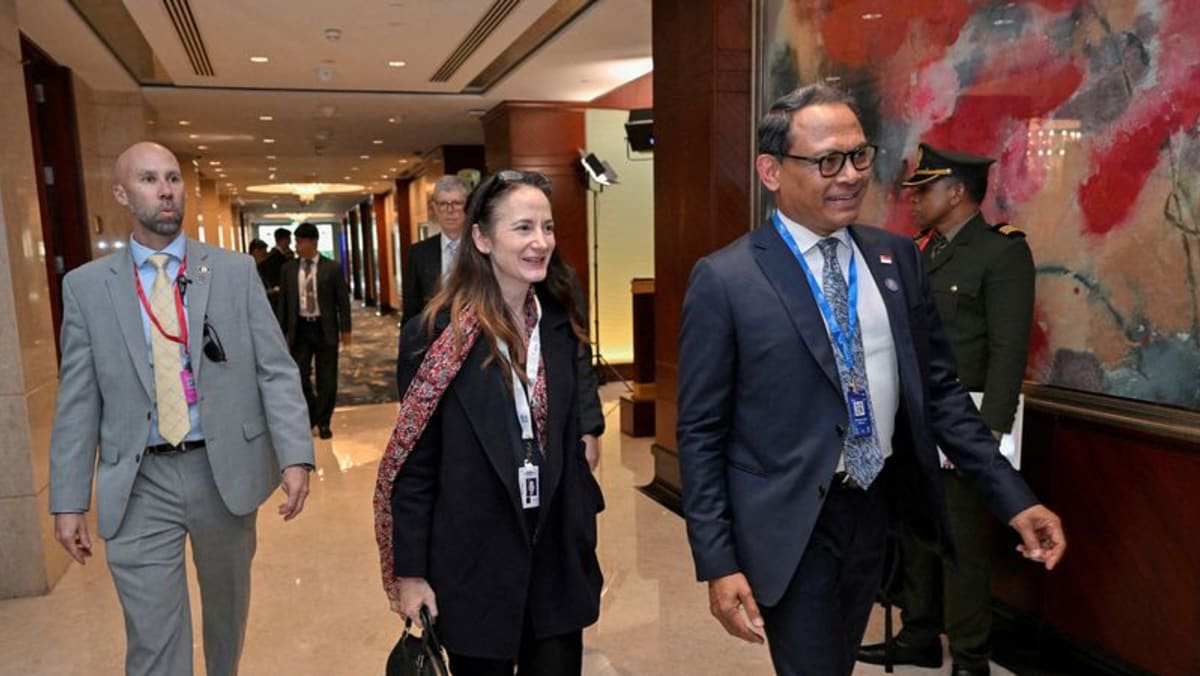 Para pejabat Tiongkok dan AS bertemu dalam pengumpulan intelijen di sela-sela Dialog Shangri-La di Singapura: Laporan