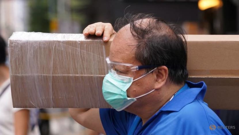 Hong Kong reports 69 new COVID-19 cases, 2 more deaths as local transmissions stay high Hong Kong reports 69 new COVID-19 cases, 2 more deaths as local transmissions stay high