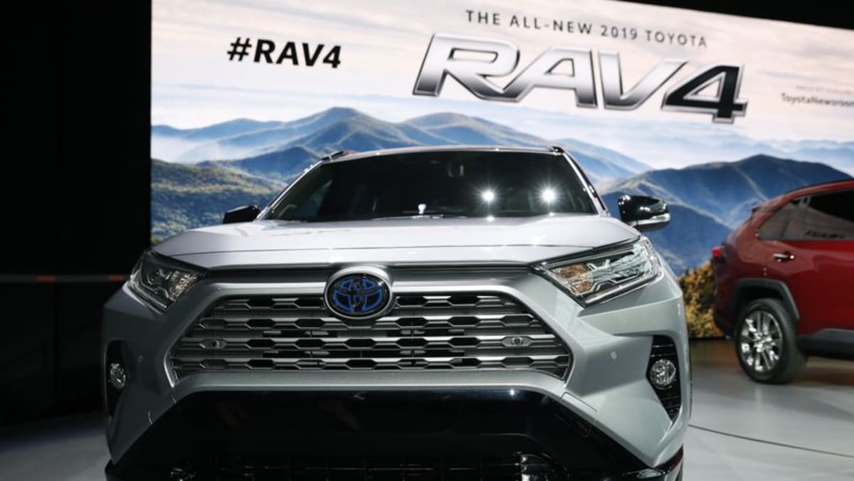 Analysis:Toyota to outshine rivals as more consumers opt for hybrids amid EV slowdown - Vimarsana News