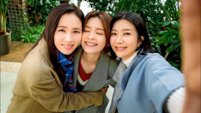 出席孙艺真婚礼感动落泪！《三十九》田美都：像把高中朋友嫁掉