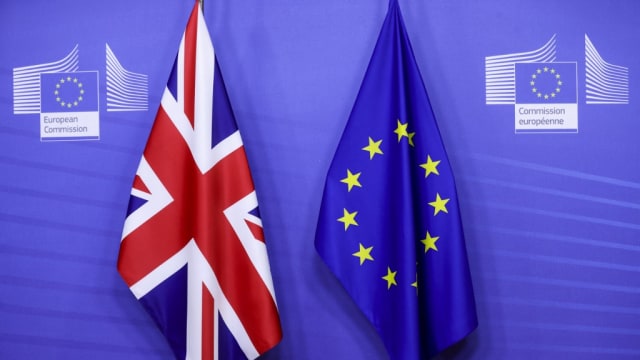 欧洲议会通过英欧贸易协议 为英国脱欧划下句号