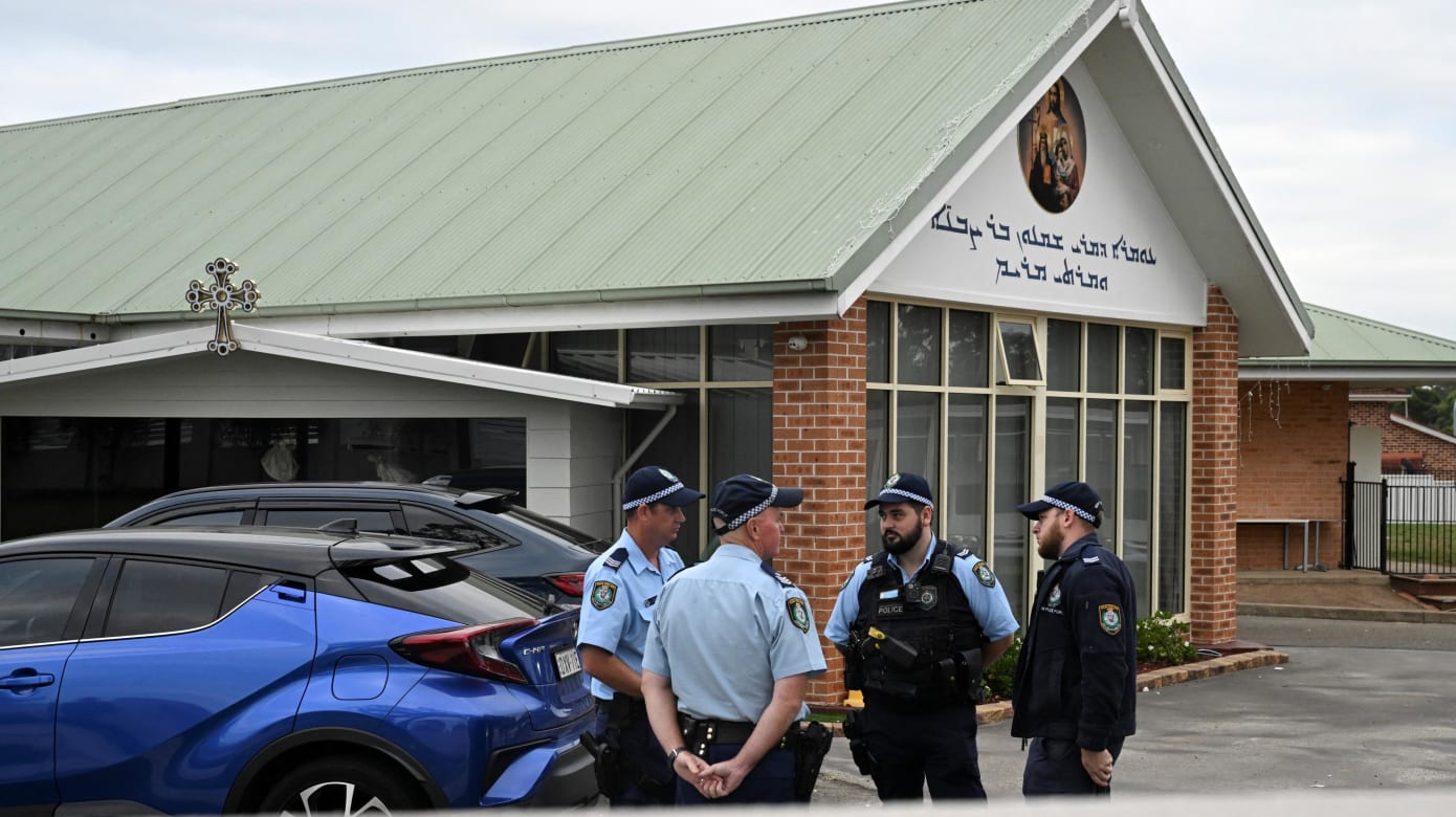 澳洲警方：悉尼教堂持刀伤人事件是恐怖袭击