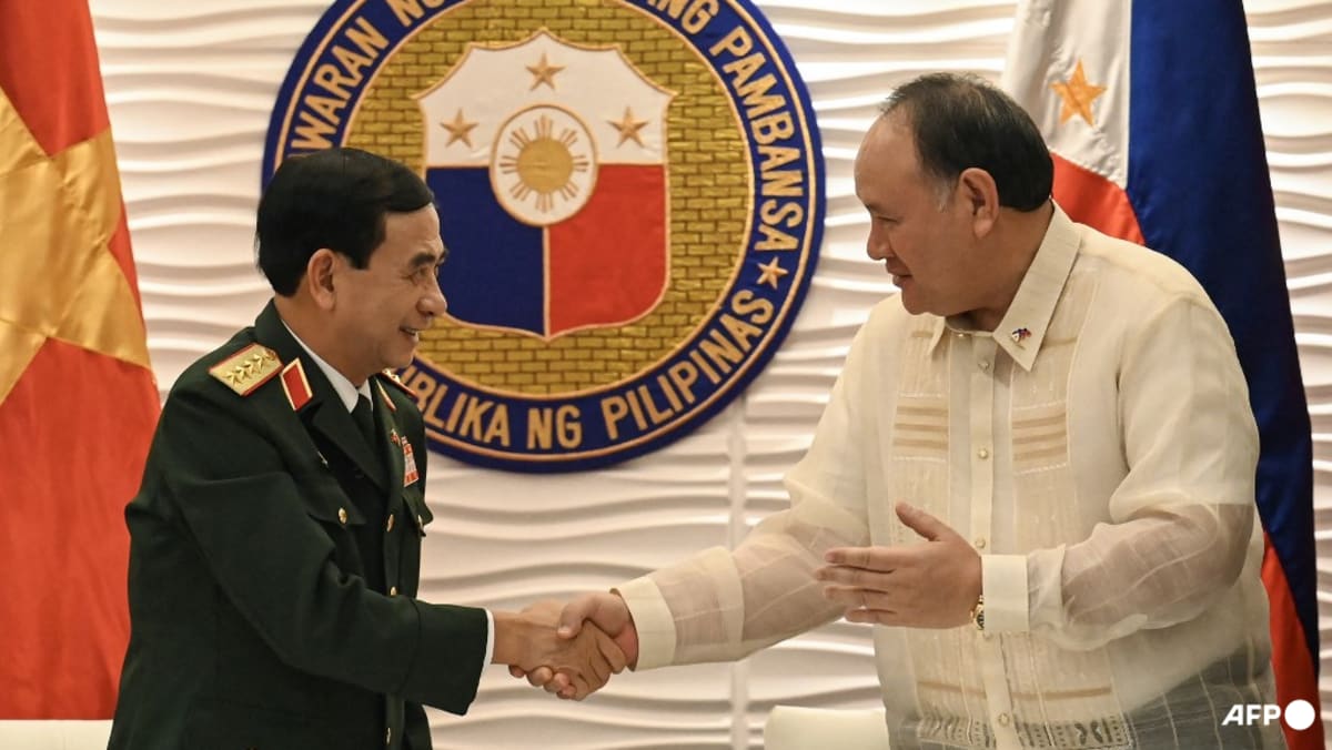 Philippines, Vietnam boost military ties amid South China Sea tensions Philippines, Vietnam boost military ties amid South China Sea tensions