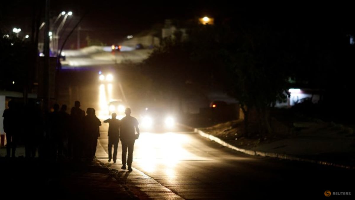 Kekhawatiran migran di perbatasan AS-Meksiko mencapai rekor tertinggi ketika Judul 42 berakhir