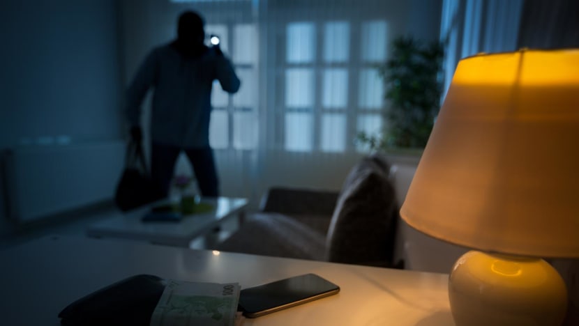 240129 burglar istock