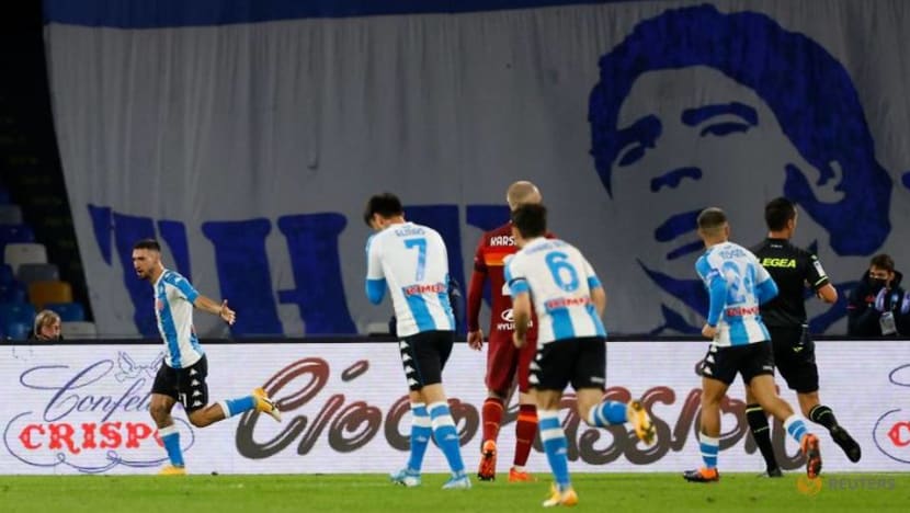 Napoli pay tribute to Maradona with four-goal win over Roma Napoli pay tribute to Maradona with four-goal win over Roma