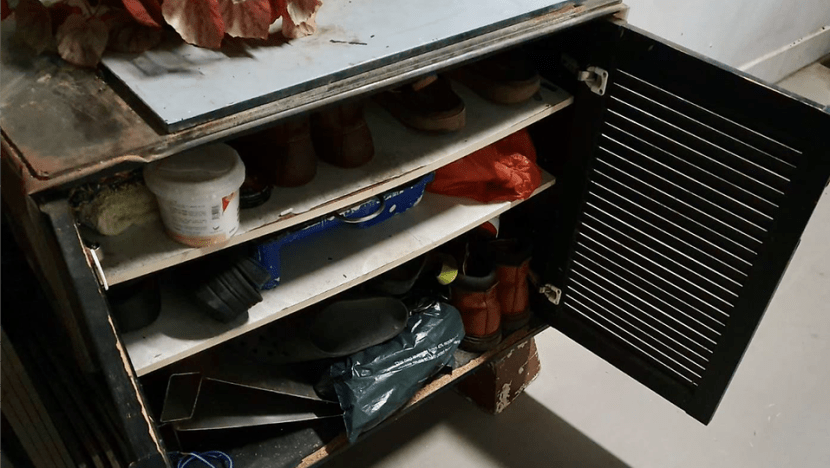 4 arrested, more than 2kg of heroin and cannabis seized in raid on Telok Blangah home 4 arrested, more than 2kg of heroin and cannabis seized in raid on Telok Blangah home