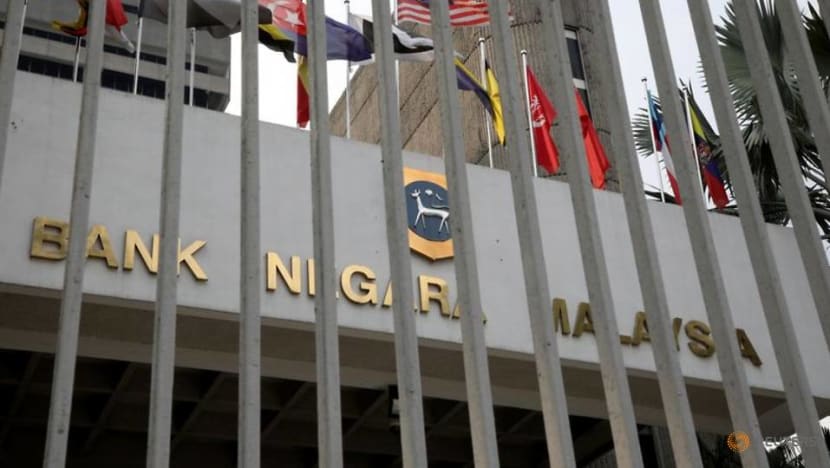 Malaysia's central bank seen holding key rate amid extended lockdown: Reuters poll Malaysia's central bank seen holding key rate amid extended lockdown: Reuters poll