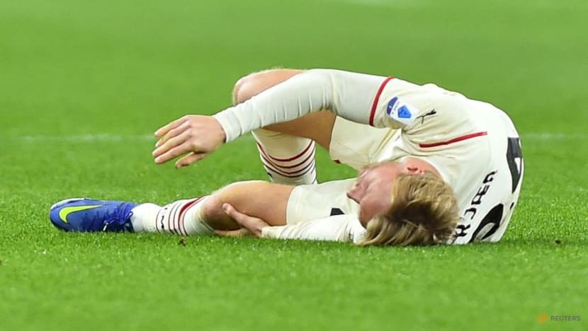 Milan defender Kjaer out for six months after knee surgery Milan defender Kjaer out for six months after knee surgery