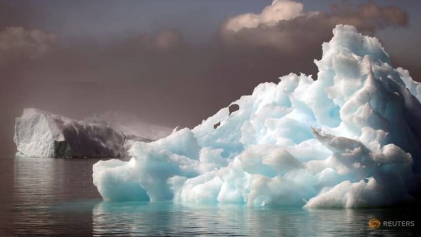 In boost to climate action, Britain to stop backing overseas oil and gas projects In boost to climate action, Britain to stop backing overseas oil and gas projects