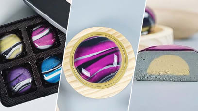"Galaxy" Mooncakes By Home Baker, Including Mao Shan Wang Durian Flavour
