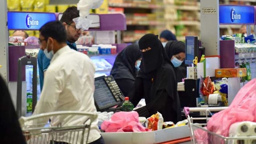 Coronavirus lockdowns stifle Eid celebrations as infections rise Coronavirus lockdowns stifle Eid celebrations as infections rise