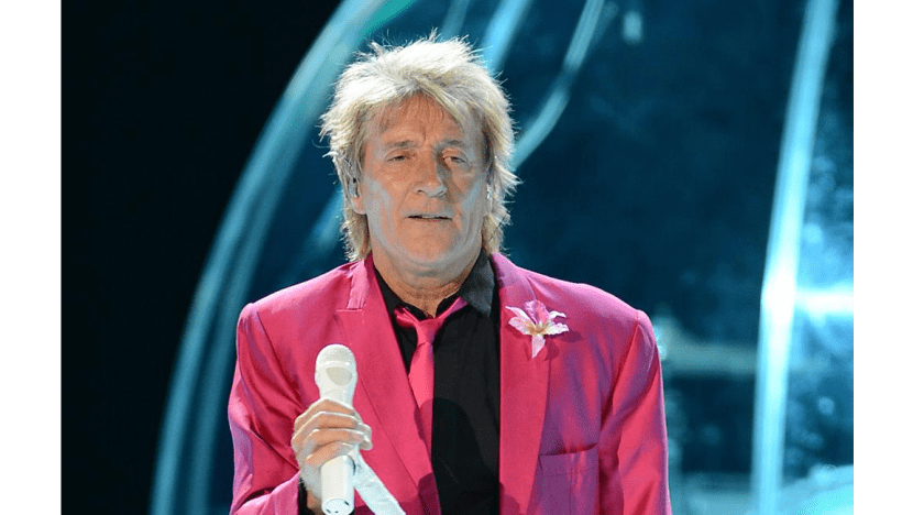 Rod Stewart only tours by private jet