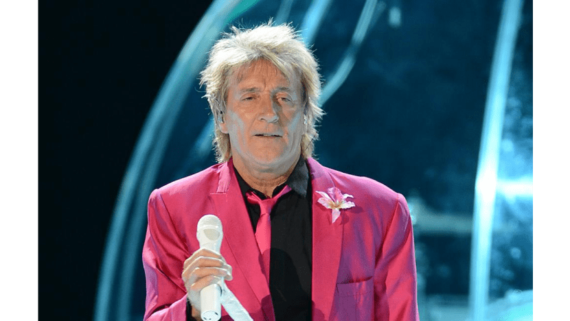 Rod Stewart only tours by private jet Rod Stewart only tours by private jet