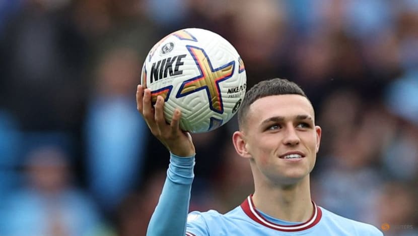 Foden extends Manchester City stay till 2027 Foden extends Manchester City stay till 2027