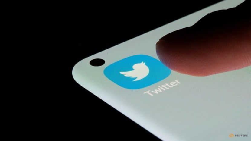 Twitter expands free data access for app developers Twitter expands free data access for app developers