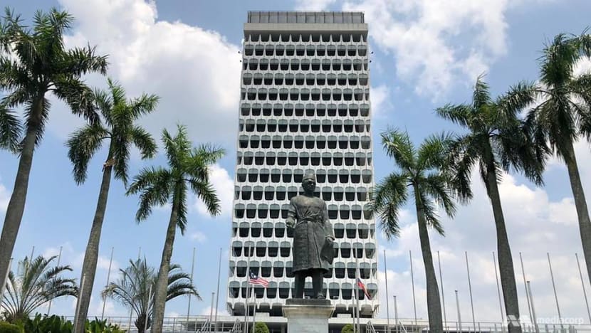 Malaysia’s parliamentary session cut short on Monday after staff in Upper House test positive for COVID-19 Malaysia’s parliamentary session cut short on Monday after staff in Upper House test positive for COVID-19
