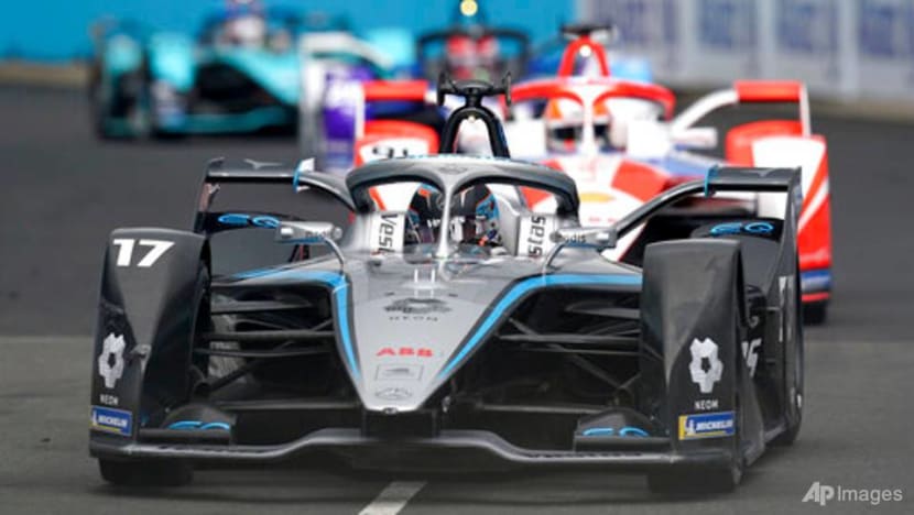 De Vries says it would boost Formula E if he can get F1 seat De Vries says it would boost Formula E if he can get F1 seat