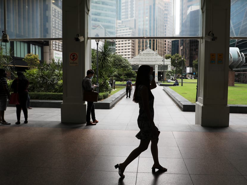 Compared to 2019, there was no change in the overall median gross monthly salary for full-time employed graduates, who continued to pull S$2,400 monthly in 2020.