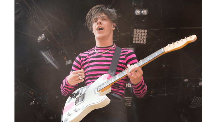 Yungblud delays EP The Underrated Youth by a week