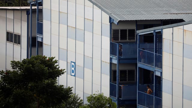 黄循财：客工宿舍暴发大规模疫情 当局抗疫期间最严峻挑战之一