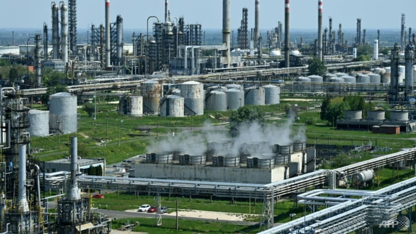 Ukraine 'unhappy' as Hungary stalls EU Russian oil ban Ukraine 'unhappy' as Hungary stalls EU Russian oil ban