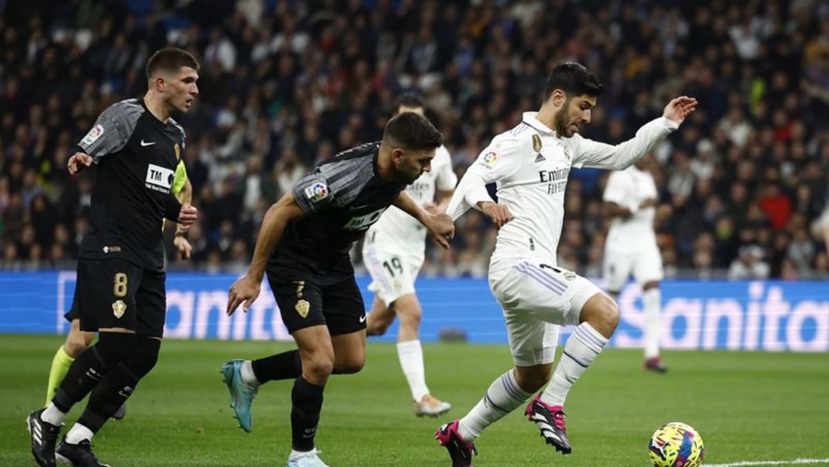 Benzema strikes twice as Real beat Elche 4-0 - CNA