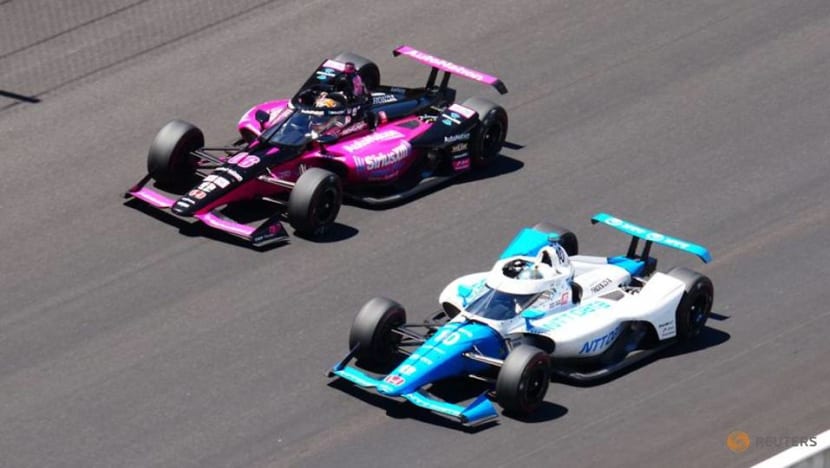 Motor racing-Fourth Indy 500 win clinched, Castroneves eyes number five Motor racing-Fourth Indy 500 win clinched, Castroneves eyes number five