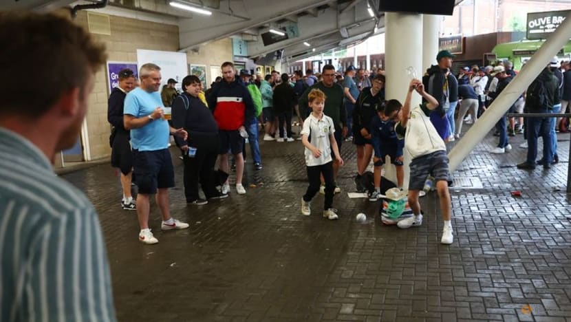 Rain washes out day four as Australia chase 384