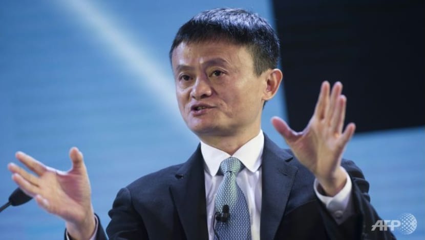 Pengasas Alibaba, Jack Ma, muncul di khalayak buat pertama kali sejak Okt