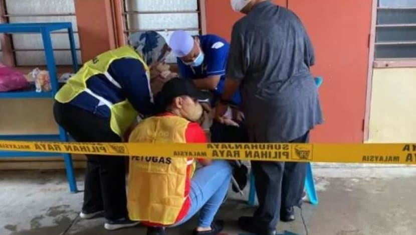 PRU15: Dua wanita meninggal dunia di pusat mengundi PRU15: Dua wanita meninggal dunia di pusat mengundi