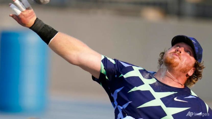 Athletics: American Ryan Crouser breaks world indoor shot put record Athletics: American Ryan Crouser breaks world indoor shot put record