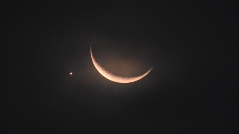 In pictures: Venus at the tip of a glowing crescent moon over Singapore