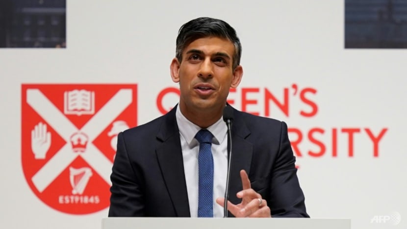 UK PM in Northern Ireland urges unionists to get government 'up and running'