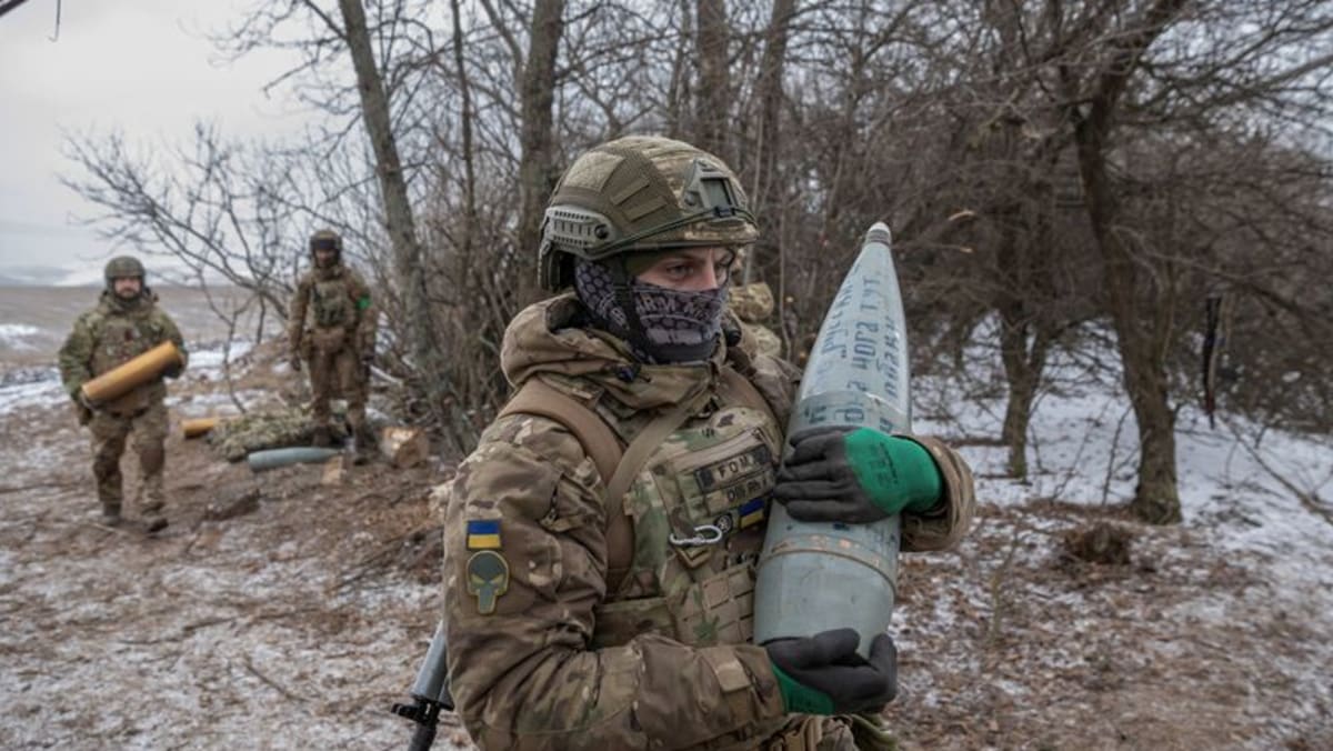 Ukraina melaporkan rekor kematian Rusia saat Moskow mendorong ofensif di timur