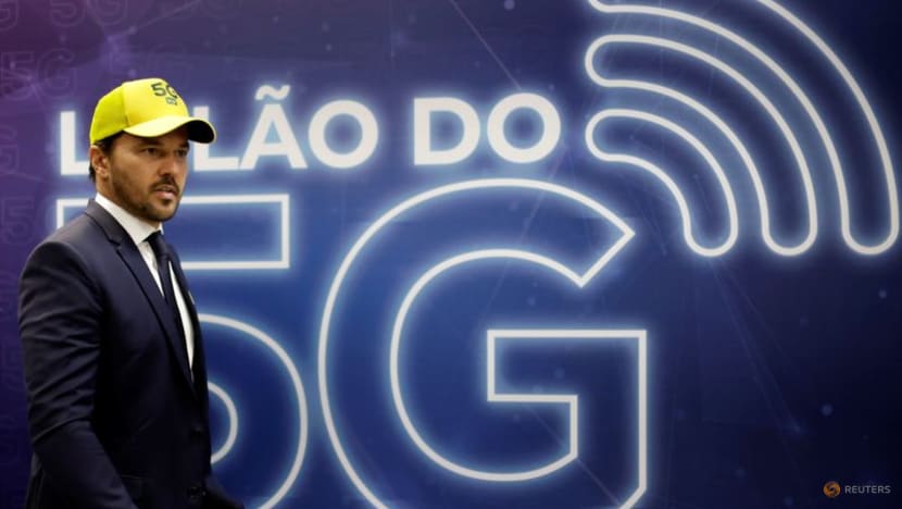 Brazil to reschedule auction for unsold 5G spectrum, minister says Brazil to reschedule auction for unsold 5G spectrum, minister says