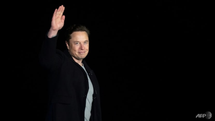 Between new rivals and a distracted boss, Tesla suffers on Wall Street Between new rivals and a distracted boss, Tesla suffers on Wall Street