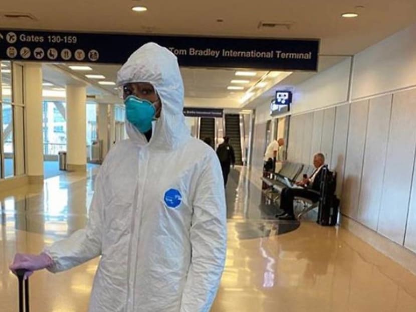 Air travel in the thick of a pandemic: What are people wearing and doing? Air travel in the thick of a pandemic: What are people wearing and doing?