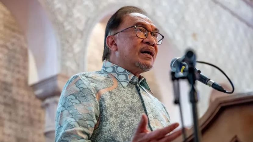 PM Anwar cabar pembangkang fail usul tidak yakin di tengah desas-desus gerakan tumbangkan kerajaan