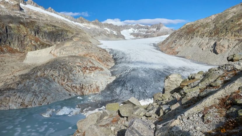 World’s glaciers contain less ice than thought: Report World’s glaciers contain less ice than thought: Report