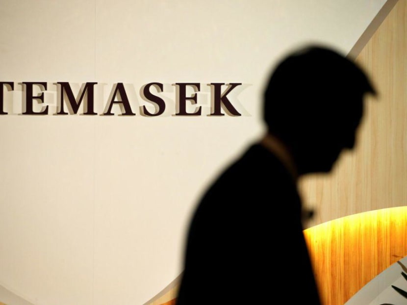 Salary freeze for all Temasek employees, senior management may take voluntary pay cut Salary freeze for all Temasek employees, senior management may take voluntary pay cut