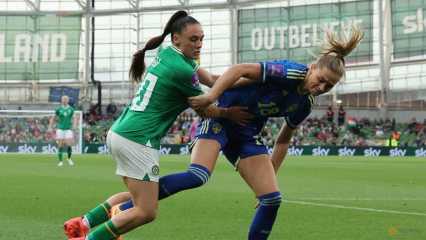 Thụy Điển giành chiến thắng 3-0 trước Ireland ở vòng loại Euro nữ
