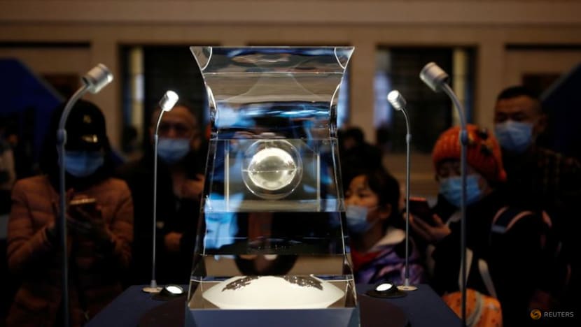 Chinese lunar samples suggest moon cooled down later than thought Chinese lunar samples suggest moon cooled down later than thought