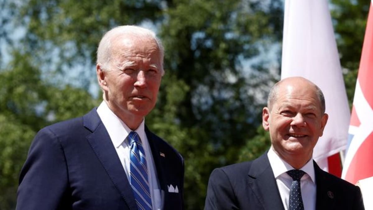 Biden urges G7 to stay together as leaders target Russian gold, oil price |  The News Singapore